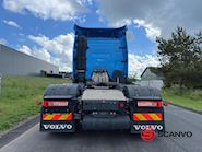 Volvo FM460 Pusher Tractor - 4