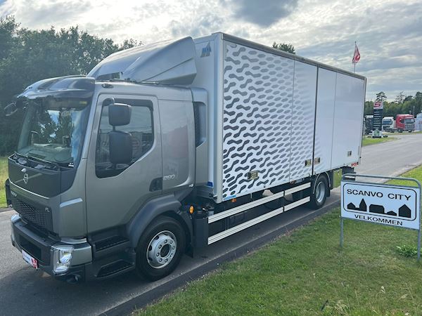 Volvo FL280 4x2 - Foldedørskasse, Fast kasse