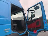 Volvo FM460 Pusher Tractor - 21