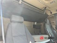 Scania R410 DB 4x2 MLB + tandem trailer 121m3 Koffer aufbau - 23
