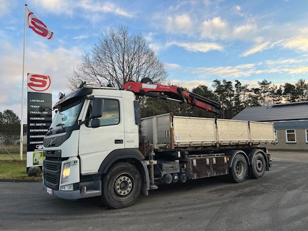 Volvo FM420, Container system/crane