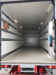 Mercedes-Benz Econic 1827 L Koffer aufbau - 19