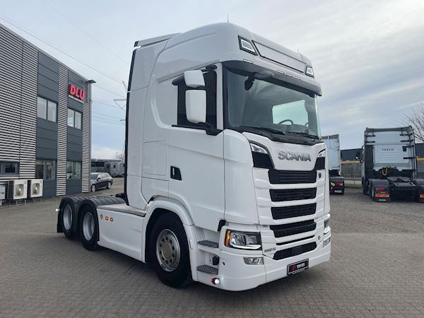 Scania S660 A 6x2 NB 2950, Tractor