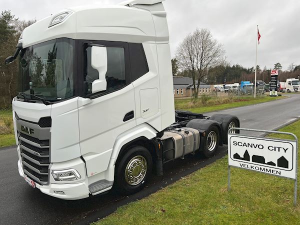 DAF XF530 FTS 6x2, Tractor