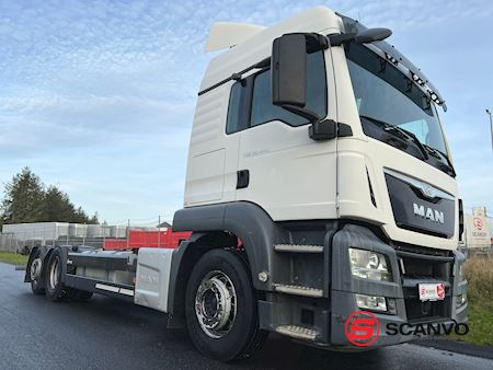 man_tgs_26-440_6x2-4_ll_veksellad_container