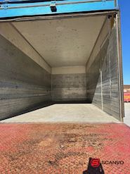 Scania P320 DB 4x2 MLB - low entry Closed box - 11