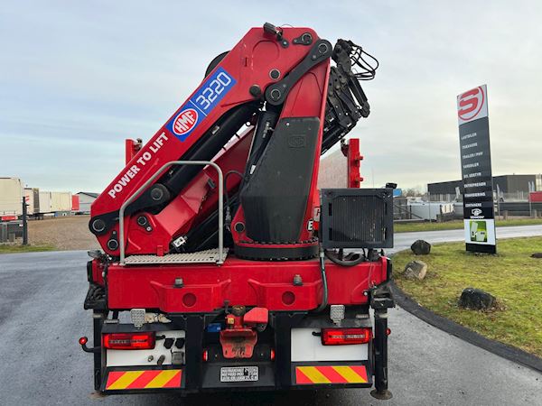 HMF 3220K6 på aftagelig konsol, Crane