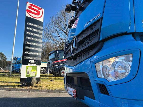 Mercedes-Benz Actros 1840 LS, Trækker