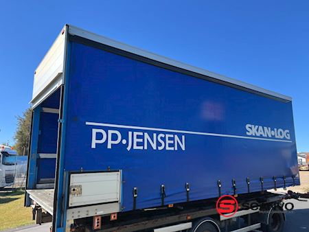 verschiedene_75_mtr_alu_fragtlad_-_zepro_z2500-150_ma_lift_curtain-sider