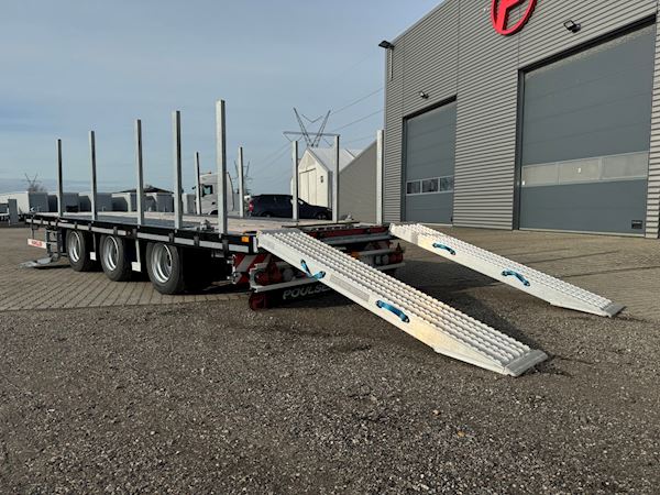 Hangler 6,90m + løse ramper, Maskintransport
