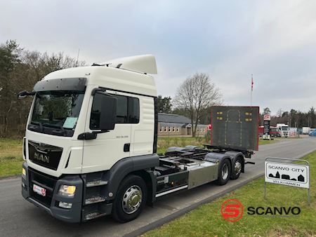 man_tgs_26-500_6x2-4_ll_veksellad_container