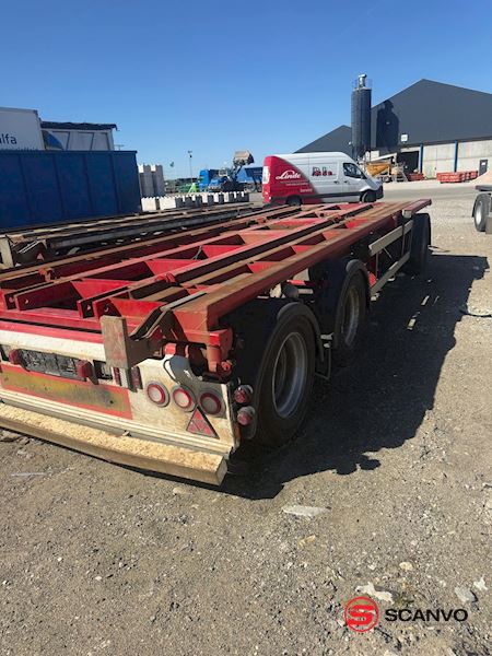 kel-berg_t420_65_-_70_mtr_containere_transfer