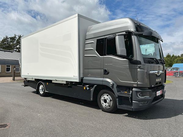 MAN TGL 8-220 4x2 BL incl. 2 stk veksellad, Veksellad/Container