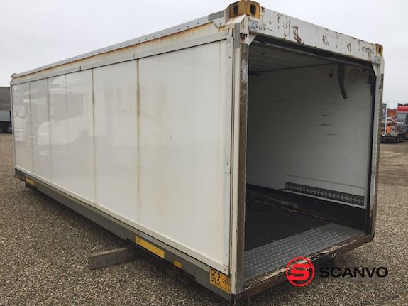Diverse 7450 mm med rulleport Fast kasse - 1