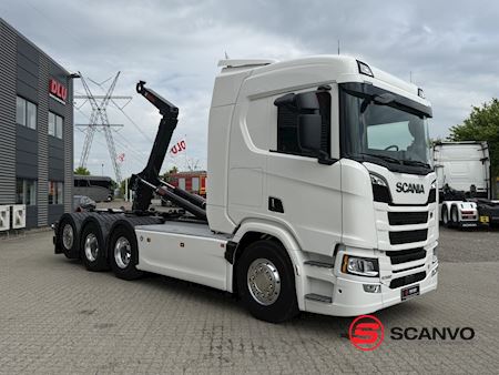 scania_r590_tridem_med_hiab_haken