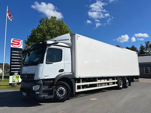 Mercedes-Benz Actros 2533 - 24 pallers Dobbelt compartment, Køle