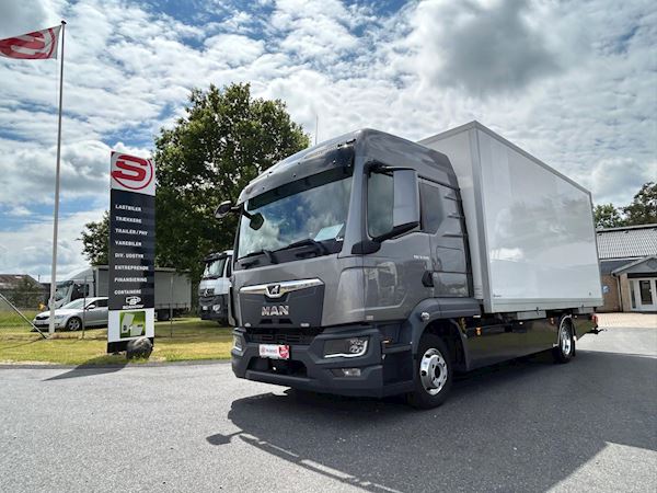 MAN TGL 8-220 4x2 BL incl. 2 stk veksellad, Koffer aufbau
