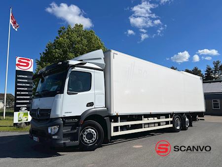 mercedes-benz_actros_2533_-_24_pallers_dobbelt_compartment_fridge