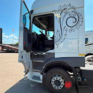 DAF XF530 8x2-6 FAX Chassis - 2