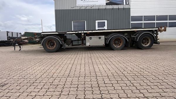 CMT PT  6,5 - 7,0 mtr containere, Behältertransportanhänger