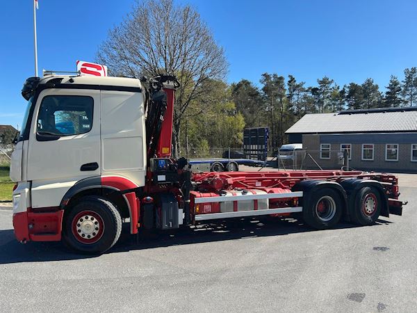Mercedes-Benz Actros 2545 - HMF 1420K4, Hejs/kran