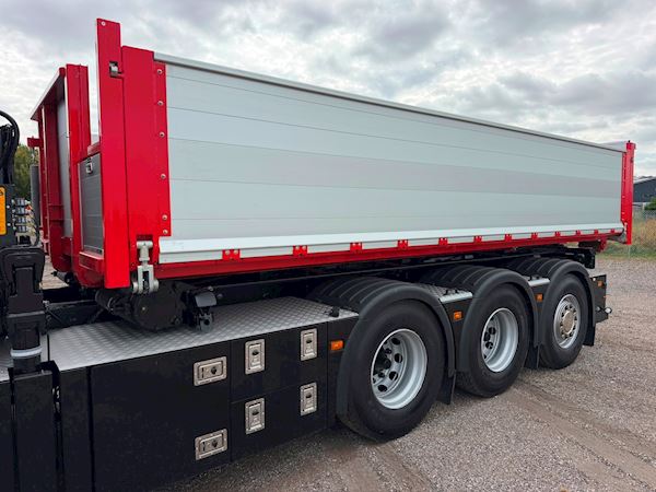 DC-Container 6,35 mtr pendel hel side åbning, Boardmatic