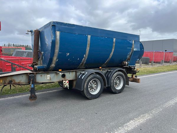 Kel-Berg 18 ton - rundbue alu kasse + Hardox, Rundbogen isoliert
