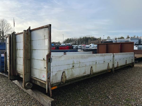 Various SAL5406 - 5,45 mtr alu sider, open