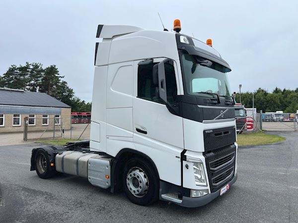 Volvo FH460 4x2 X-low mega, Tractor