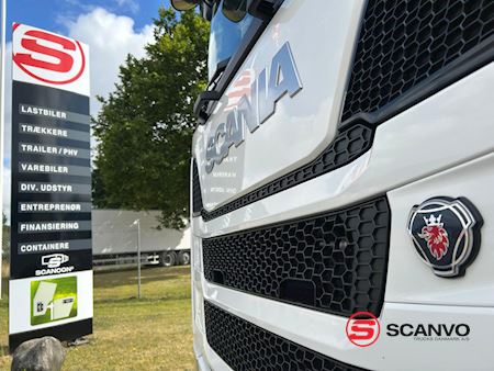 scania_r560_a_6x4_nb_traekker